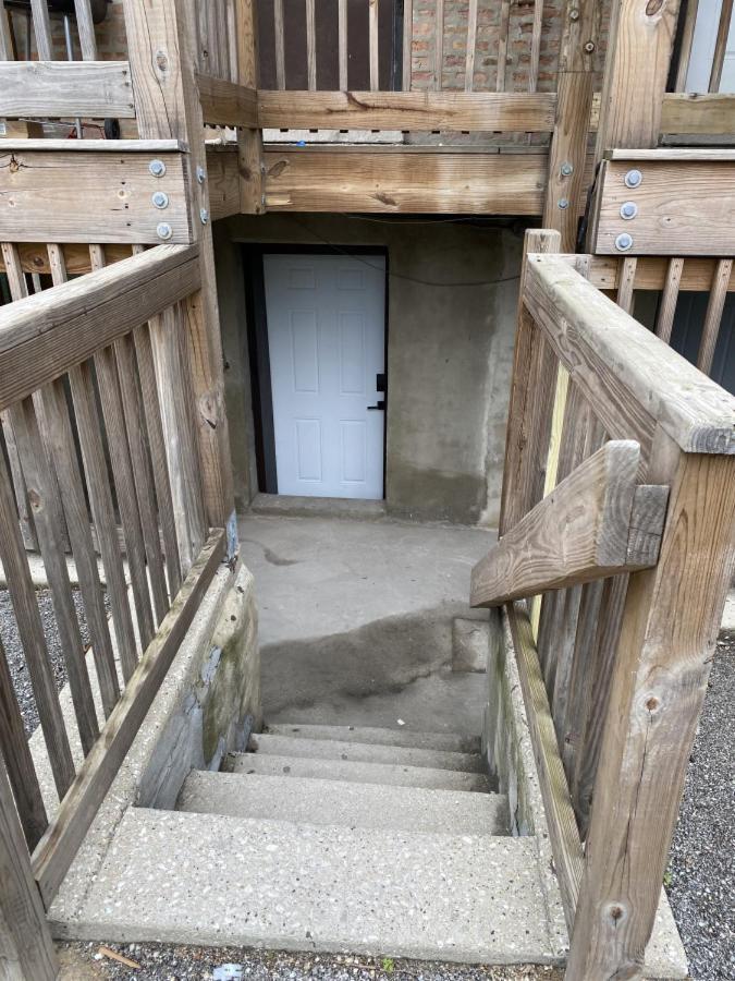 Modern 3 Bedroom Close To Downtown Chicago Exterior photo